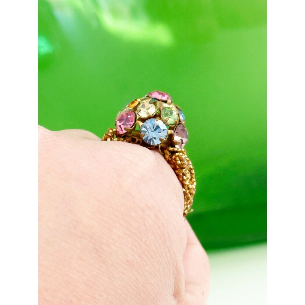Vintage Cluster Ring Gold Tone Woven Stretchable Colorful Rhinestone Cluster - Picture 5 of 5